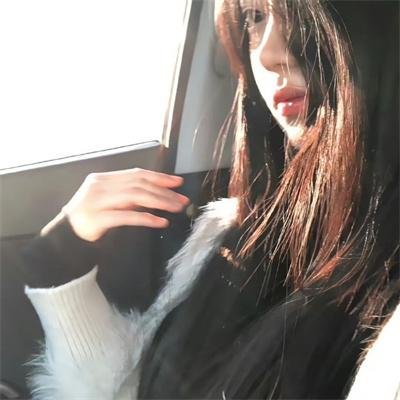 女学生和亨利先生